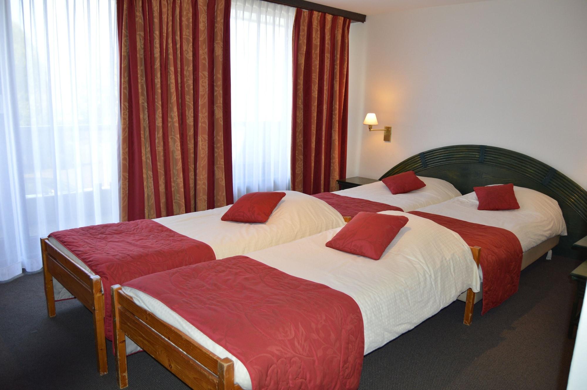 Hotel Les 3 Cles Gembloux Ngoại thất bức ảnh