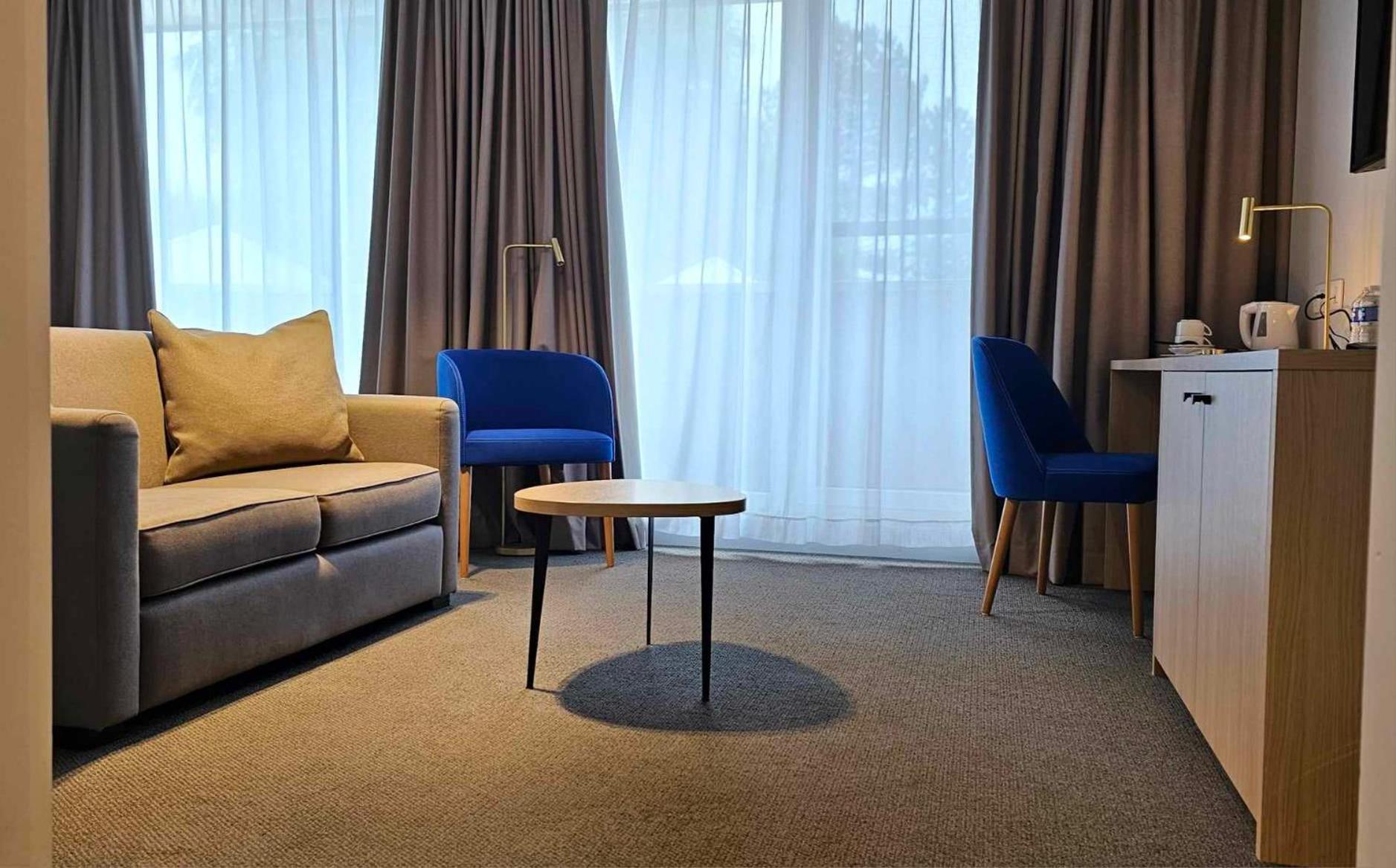 Hotel Les 3 Cles Gembloux Ngoại thất bức ảnh