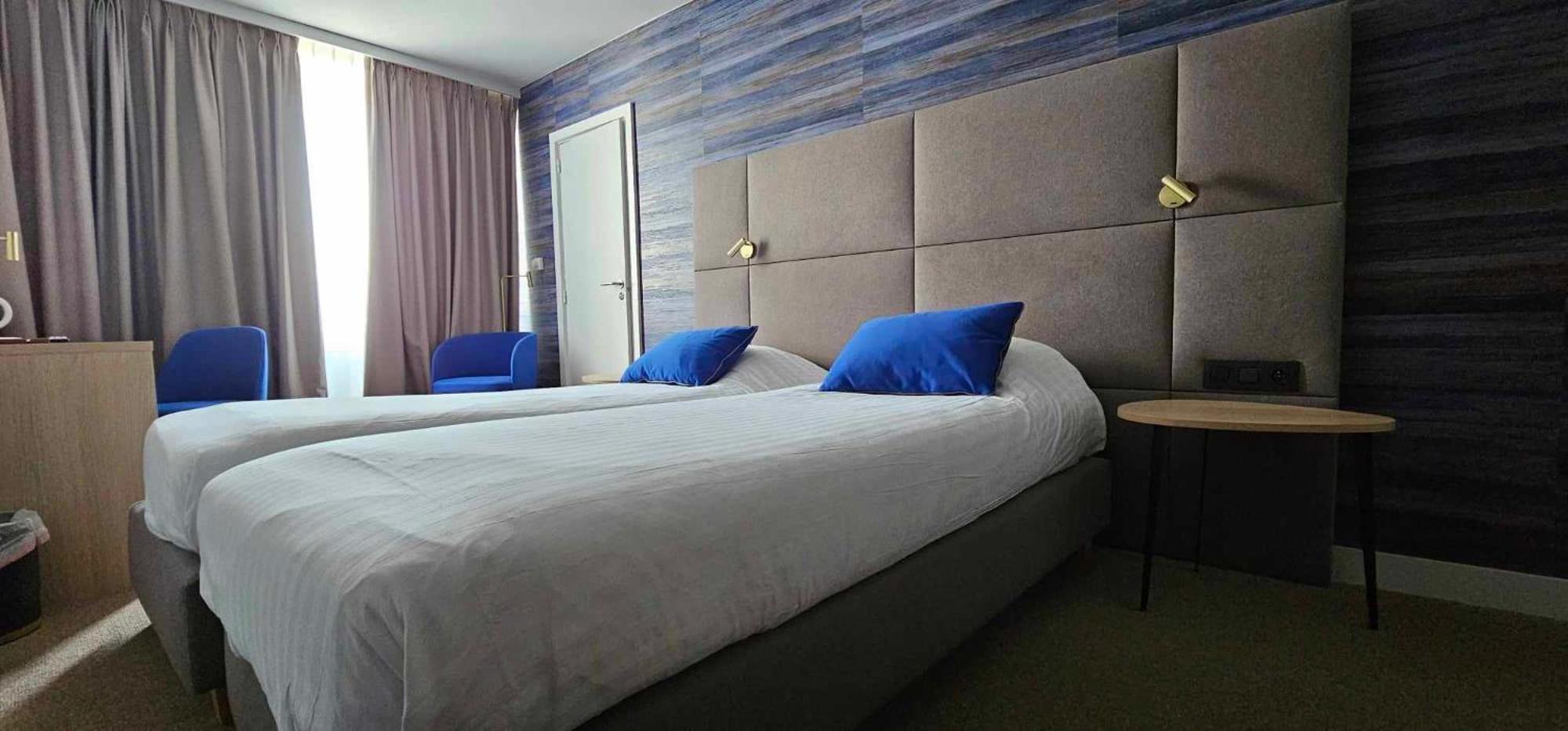 Hotel Les 3 Cles Gembloux Ngoại thất bức ảnh