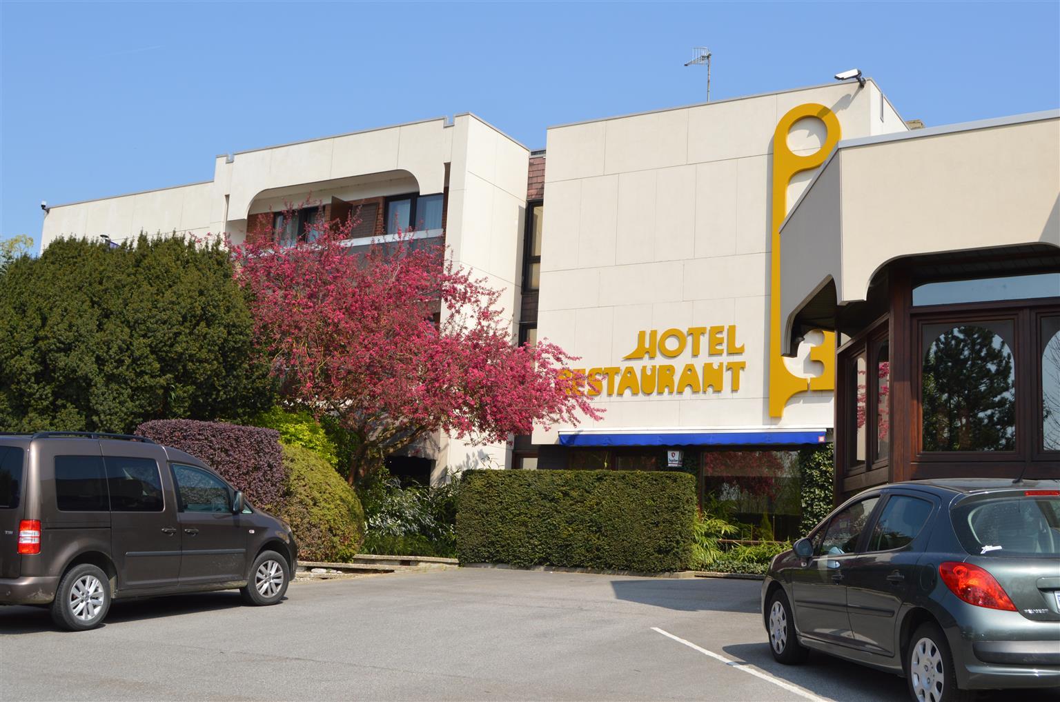 Hotel Les 3 Cles Gembloux Ngoại thất bức ảnh