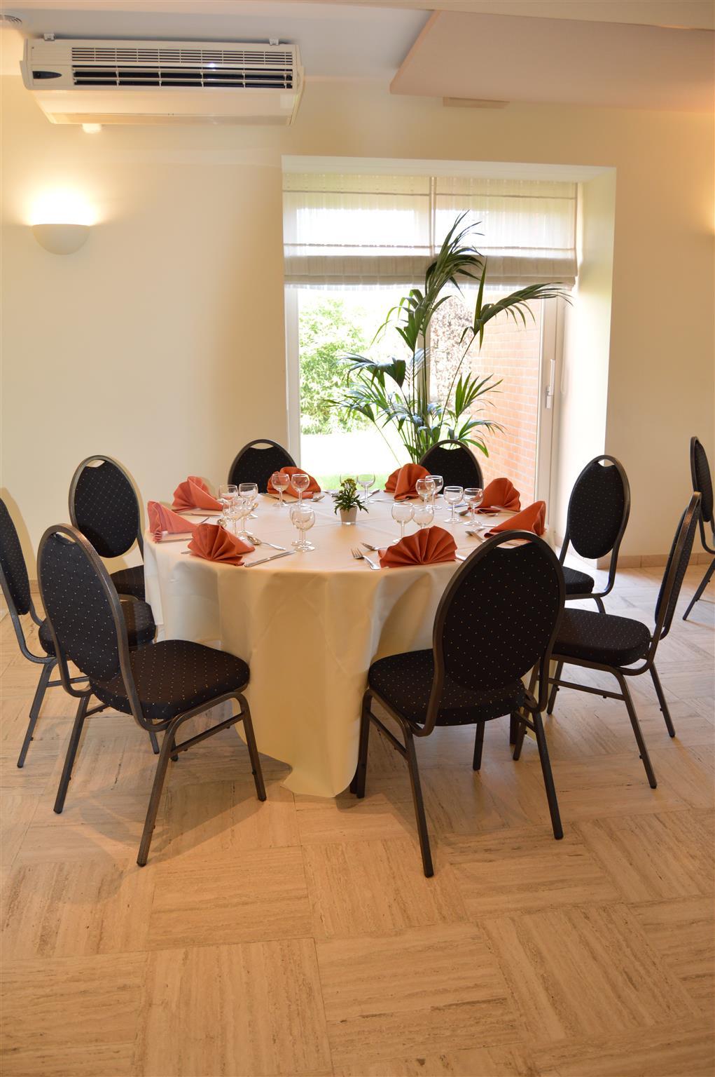 Hotel Les 3 Cles Gembloux Ngoại thất bức ảnh
